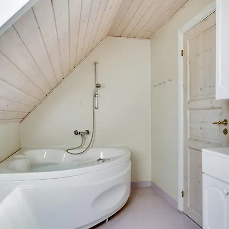 Сasa de vacaciones Stefan - 500m From The Sea By Interhome *