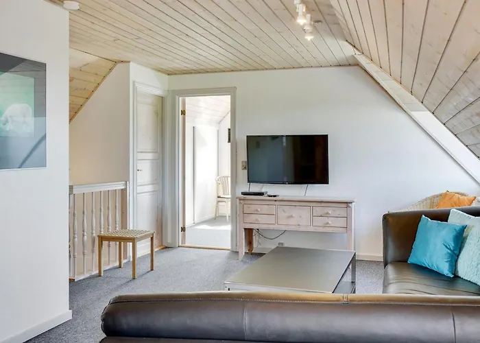 Stefan - 500m From The Sea By Interhome