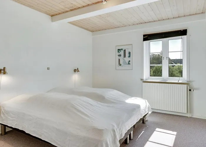 Prázdninový dům Stefan - 500m From The Sea By Interhome